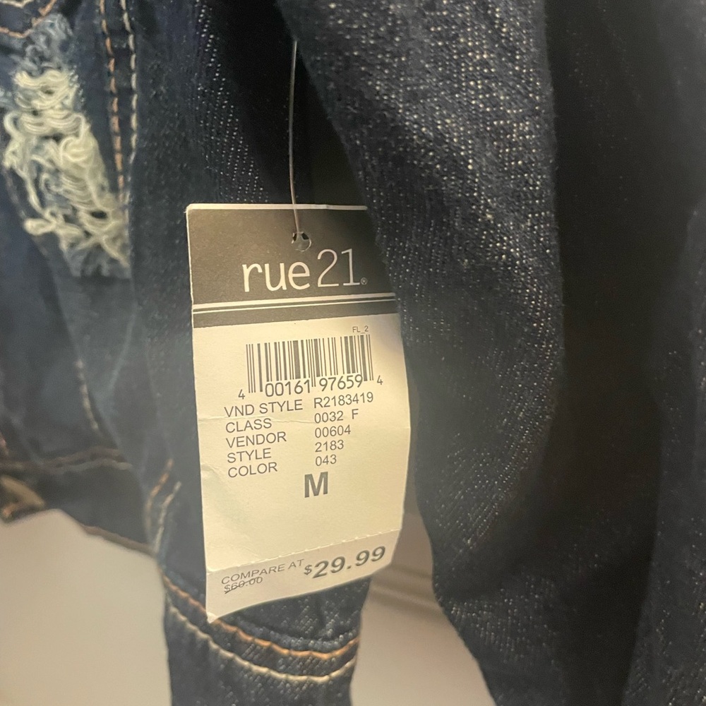 Dest Reese’s denim jacket - Picture 3 of 5
